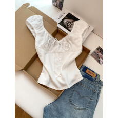 批发美式辣妹<b class='q'>修身</b>设计感方领短袖<b class='q'>T</b><b class='q'>恤</b>女夏季短款泡泡袖上衣