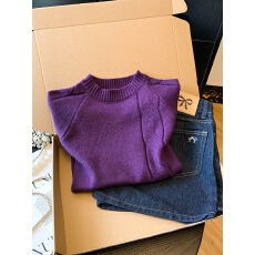 批发早春巨好看的紫色软糯<b class='q'>针织衫</b>毛衣女设计感小众氛围感短袖打底上衣