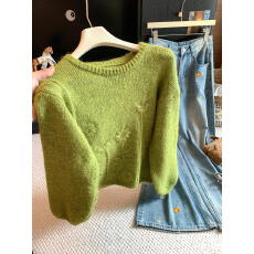 批发绿色立体<b class='q'>花朵</b>长袖针织衫女秋冬设计感宽松软糯毛衣上衣
