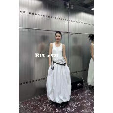 批发<b class='q'>韩国</b>女装<b class='q'>代购</b> 复古风 无袖背心蓬蓬下摆纯色连衣裙