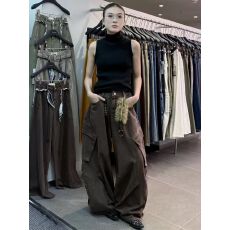 批发2025年冬季磨毛大口袋复古做旧咖色牛仔<b class='q'>裤</b>女宽松弯刀复合阔腿<b class='q'>裤</b>