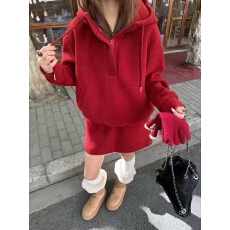 批发简约风休闲加厚抽绳设计连帽呢料卫衣+秋冬松紧A字短裙两件套