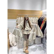 批发韩国东大门女2025秋冬新款半拉链立领卫衣+<b class='q'>短裤</b>两件套女