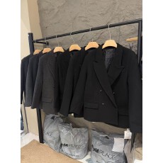 批发冬韩国加厚廓形双排扣长袖<b class='q'>西装外套</b>女百搭宽松厚款西服