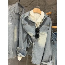 批发欧货2025冬季新款韩版时尚百搭翻领长袖<b class='q'>牛仔</b>外套女宽松显瘦上衣潮