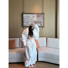 批发26早春重工新品韩系工装设计腰头阔腿裤<b class='q'>裤子</b>