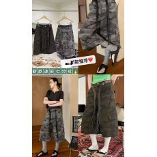 批发迷彩工<b class='q'>装</b>阔腿七分牛仔<b class='q'>裤</b>女A字大口袋韩系休闲百搭街头中<b class='q'>裤</b>潮