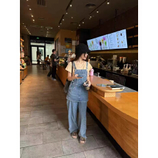 批发复古假两件拼接屁帘牛仔<b class='q'>背带裤</b>女宽松百搭休闲阔腿吊带连体裤