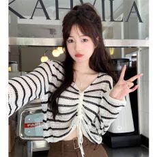 批发设计感镂空V领条纹针织衫女装夏季2026新款短款长袖防晒罩衫