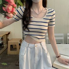 批发条纹短袖<b class='q'>T</b><b class='q'>恤</b>女ins潮夏2026新款针织短款修身显瘦上衣