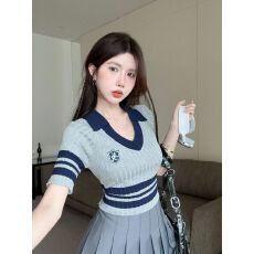 批发甜辣妹短款针织polo衫上衣别致设计感小众<b class='q'>紧身</b>短袖<b class='q'>t</b><b class='q'>恤</b>女夏