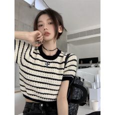 批发港味韩系<b class='q'>黑白条纹</b>短袖针织衫女春新款镂空宽松显瘦短款上衣