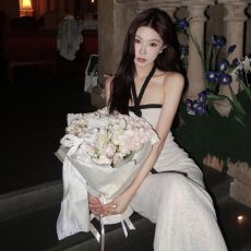 批发高级感撞色露背挂脖连衣裙女秋季御姐风收腰<b class='q'>礼服</b>裙子修身包臀<b class='q'>长裙</b>