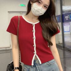 批发2026年春夏季韩版新款小香风圆领撞色边纽扣冰爽丝针织短袖开衫女