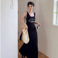 批发韩版字母印花吊带<b class='q'>连衣裙</b>女夏季辣妹性感褶皱收腰显瘦<b class='q'>包臀</b>鱼尾长裙