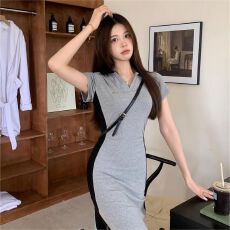 批发女装设计感撞色短袖<b class='q'>连衣裙</b>2026年夏季MM收腰显瘦修身开叉长裙