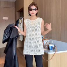 批发慵懒风气质白色镂空<b class='q'>针织衫</b>女装2026夏季新款高级感<b class='q'>中长款</b>背心上衣