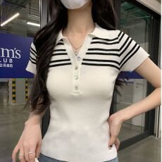 批发韩系<b class='q'>条纹</b>半开领白色短袖t恤女夏季新款设计感小众<b class='q'>针织</b>衫短款上衣