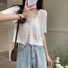 批发冰丝针织短袖开衫薄款女披肩夏配吊带裙子外搭<b class='q'>防晒</b>罩衫法式小坎肩