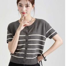 批发2026年夏季韩版小清新时尚<b class='q'>圆领</b>撞色条纹<b class='q'>针织</b>百搭短袖<b class='q'>开衫</b>