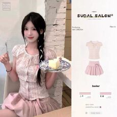 批发2026小个子系带泡泡袖格子<b class='q'>衬衫</b>女短袖上衣收腰<b class='q'>显瘦</b>多巴胺短袖上衣