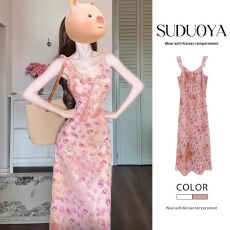 批发法式粉色碎花吊带连衣<b class='q'>裙子</b>女2026新款小个子高级感度假风气质<b class='q'>长</b><b class='q'>裙</b>