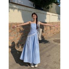 批发蓝色格纹抹胸吊带<b class='q'>连衣裙</b>女<b class='q'>夏</b>季法式高级感收腰显瘦裙子