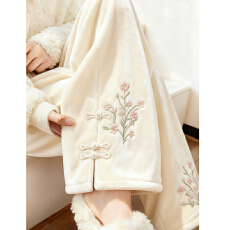 批发金丝绒复合<b class='q'>贝贝</b>绒新中式刺绣花朵阔腿裤复古慵懒风加绒休闲裤