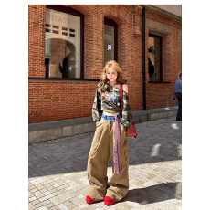 批发【大鱼鳞】2026年春季美式复古<b class='q'>短款</b>休闲<b class='q'>卫衣</b>字母斜肩<b class='q'>卫衣</b>迷彩上衣