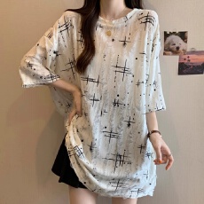 批发【原版做工】破洞薄款正肩短袖<b class='q'>T</b><b class='q'>恤</b>女26夏大码中<b class='q'>长款</b>大版洋气上衣