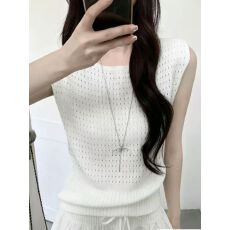已出货镂空圆领无袖针织衫背心夏季修身显瘦时尚别致百搭上衣