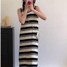 批发已出货<b class='q'>背心</b>无袖针织条纹直筒裙撞色显瘦内穿百搭长款连衣裙