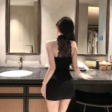 批发已出货露背挂脖<b class='q'>连衣裙</b>女夏季收腰显瘦<b class='q'>包臀</b>裙气质无袖短裙