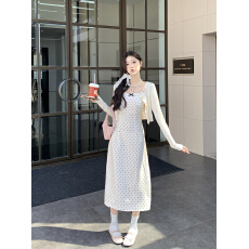 批发已出货] 法式吊带波点<b class='q'>连衣裙</b>女夏季2026新款绝美气质收腰穿搭小个