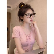 批发已出货 辣妹风V领蕾丝拼接韩系短袖T恤女