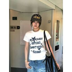批发已出货正肩常规短袖 高弹力新款夏季修身显瘦洋气上衣