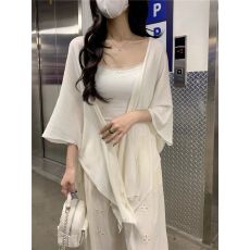批发已出货2026年不规则夏季宽松纯色针织披肩女百搭遮肉<b class='q'>罩衫</b>上衣