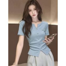 批发已出货蓝色V领<b class='q'>短袖</b><b class='q'>T</b><b class='q'>恤</b><b class='q'>女</b>夏季不规则开叉收腰正肩短款上衣