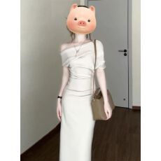 批发已出货韩系穿搭斜肩荡领连衣裙子女春夏季气质修身<b class='q'>包臀</b><b class='q'>长裙</b>