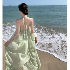 批发已出货<b class='q'>连衣裙</b>仙女夏季小众设计氛围<b class='q'>性感</b>露背海边度假长裙子