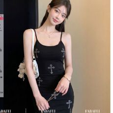 批发已出货十字架吊带<b class='q'>连衣裙</b>女2026夏季新款修身显身材包臀短裙子