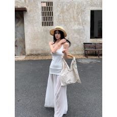 批发已出货<b class='q'>网纱</b>拼接针织吊带裙女纯欲U领弹力露肩露背收腰<b class='q'>连衣裙</b>