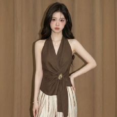 批发已出货不规则挂脖<b class='q'>吊带</b>背心女夏泰式独特绝美小资海边外穿小上衣