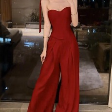 批发御姐辣妹风气质红色抹胸背心上衣阔腿长裤女装2026秋<b class='q'>冬</b>新款两件套
