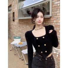 实拍 水貂毛设计感方领金属扣短款修身针织衫上衣内搭女秋冬