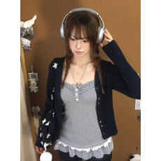 批发原版面料韩系休闲百搭蕾丝拼接<b class='q'>吊带</b>背心女春夏复古小众设计<b class='q'>打底衫</b>