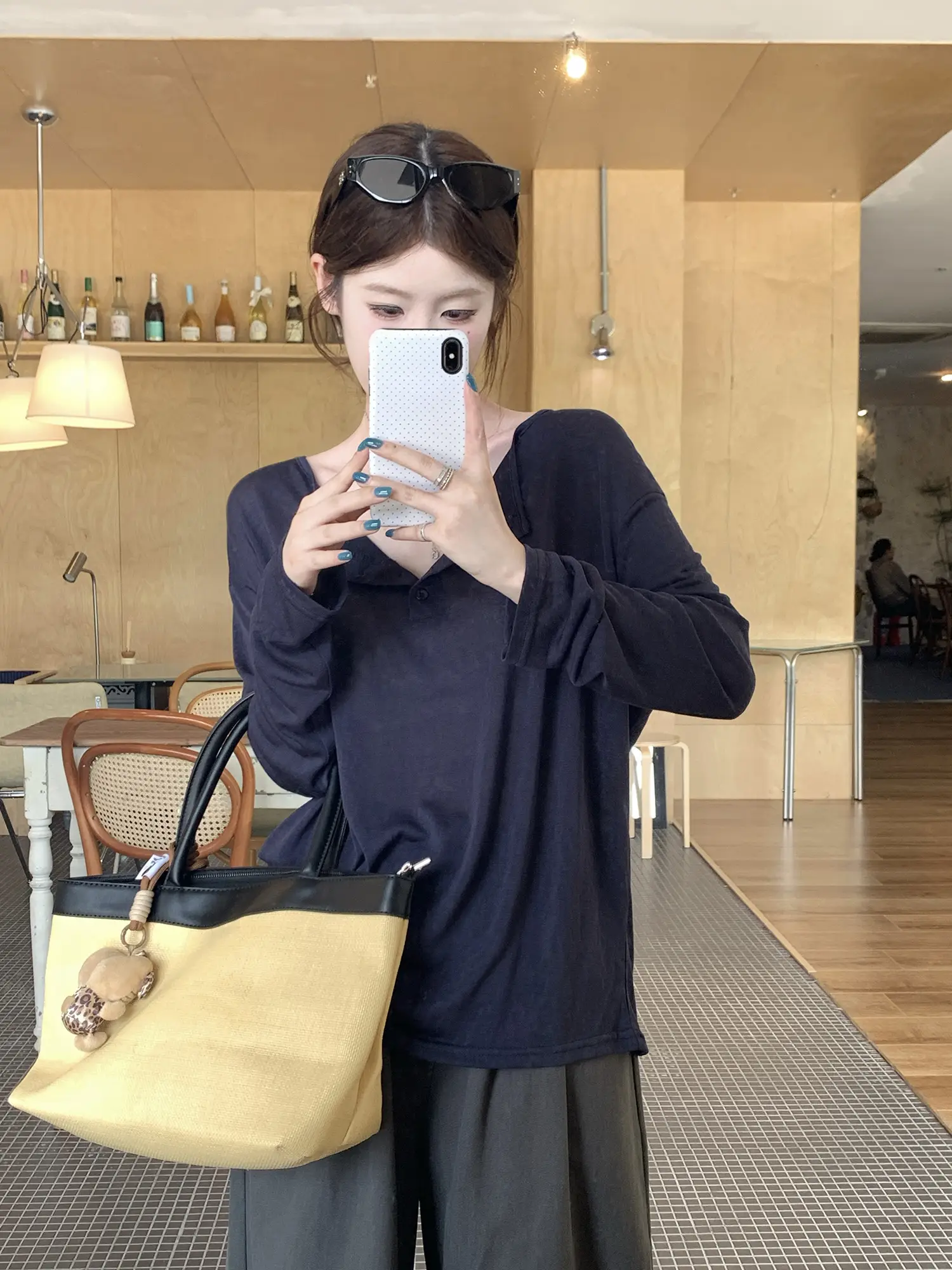 반오픈 칼라 긴소매 니트 상세 이미지 6