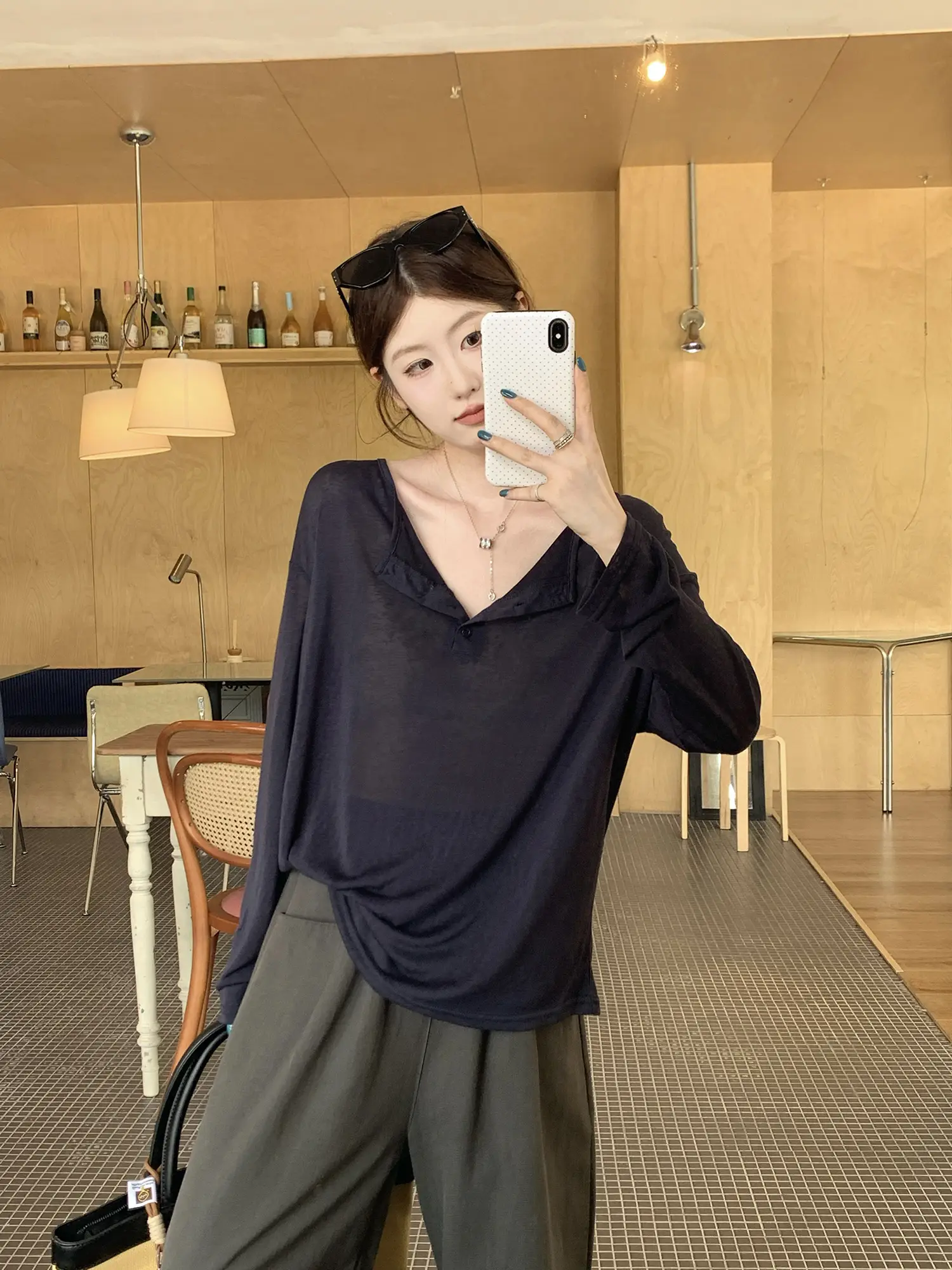 반오픈 칼라 긴소매 니트 상세 이미지 7