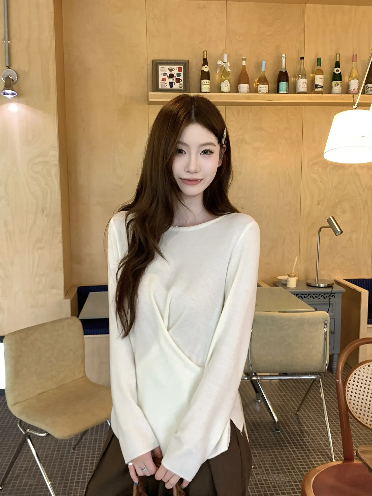 크로스 버튼 허리 조임 긴소매 티셔츠 상세 이미지 11