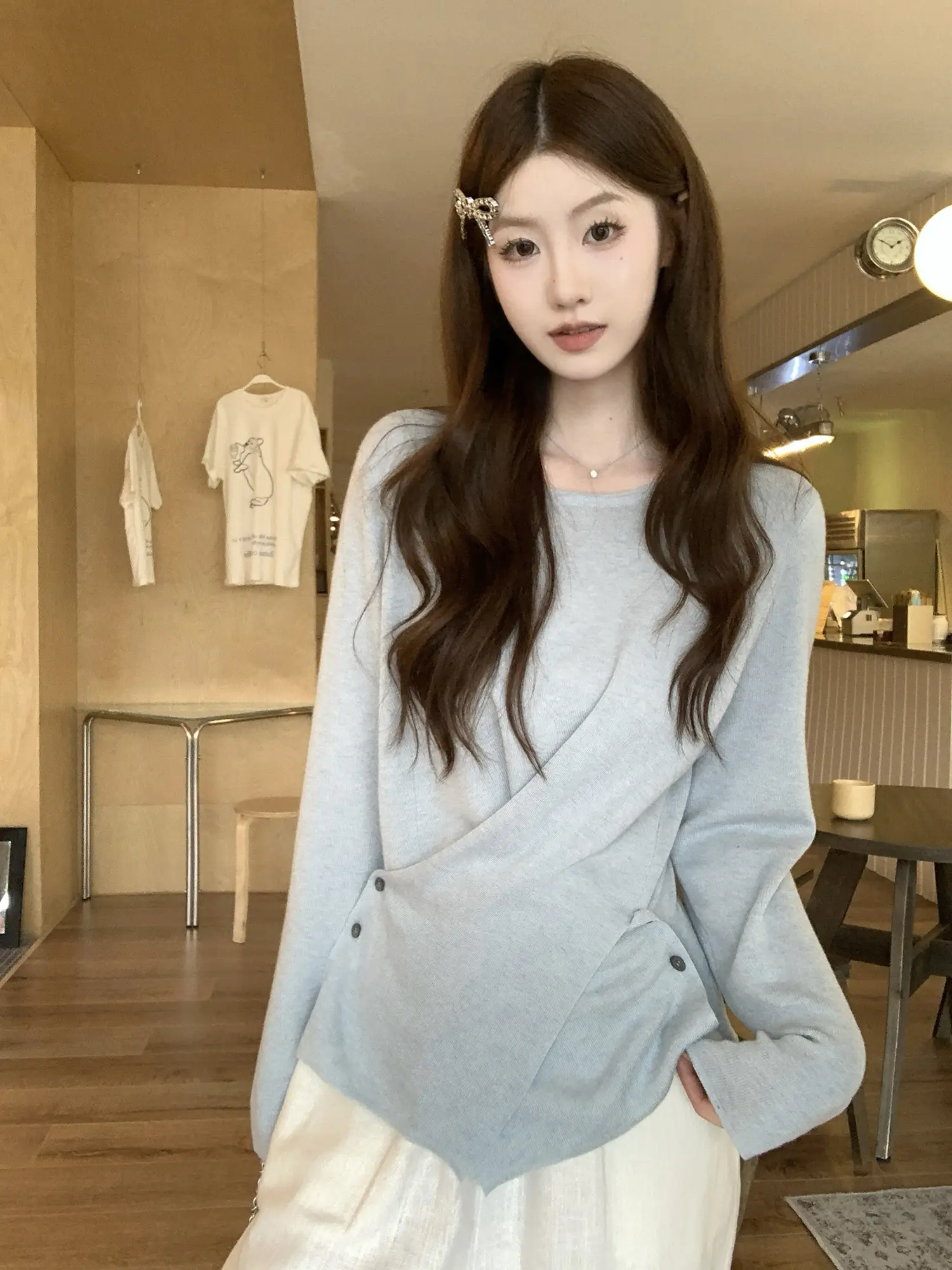 크로스 버튼 허리 조임 긴소매 티셔츠 상세 이미지 27